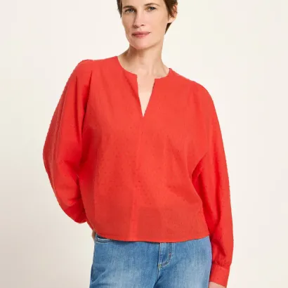 lanius 225 14491 00 368 red alert 34 strukturbluse mit kraeuseln 02x crop center