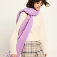 lanius 225 14501 00 568 lupine 0 boucle schal mit fransen 06x crop center